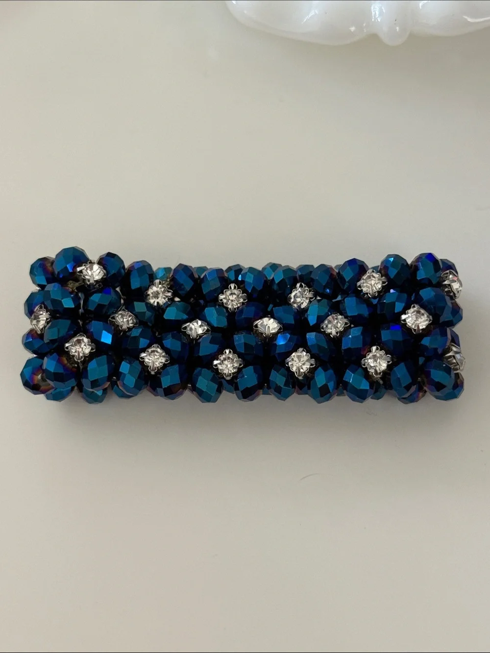 Vtg gorgeous Blue bead clear stretch prong set rhinestone Bracelet beautiful